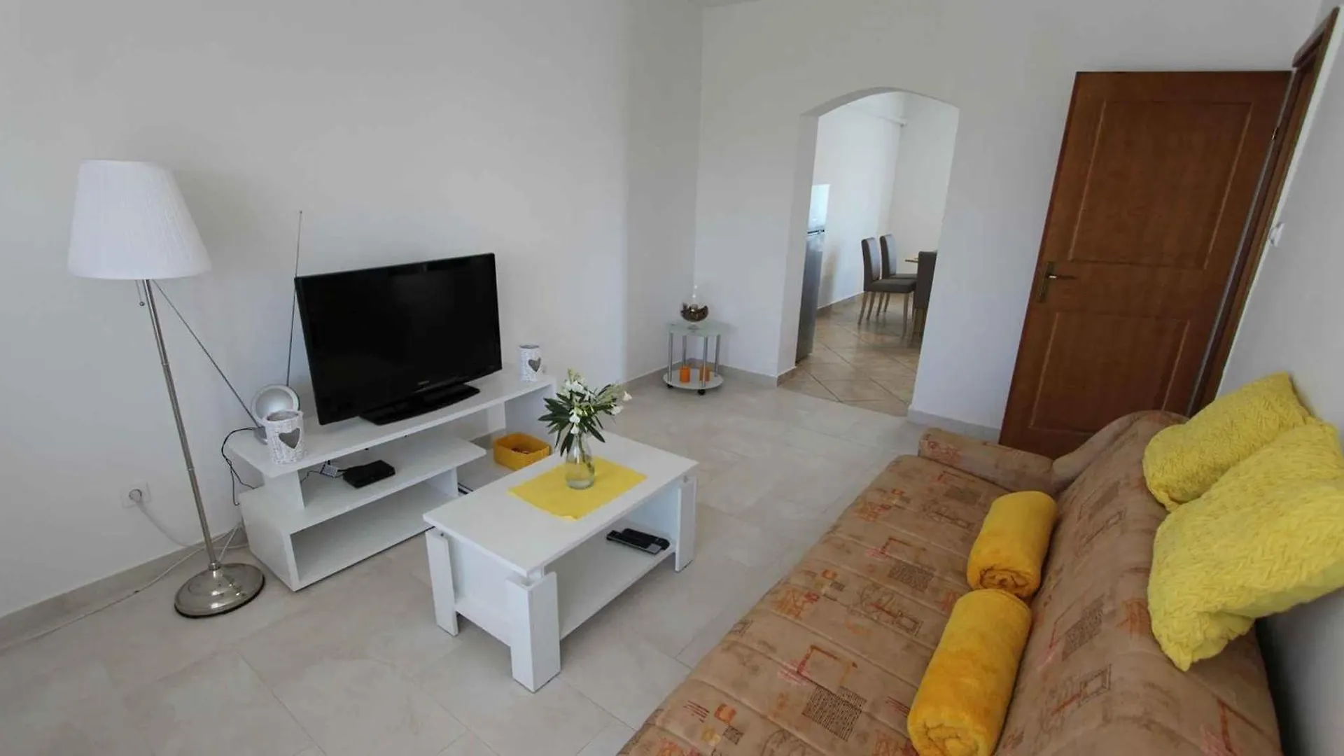 Apartments In Malinska - Insel Krk 53303