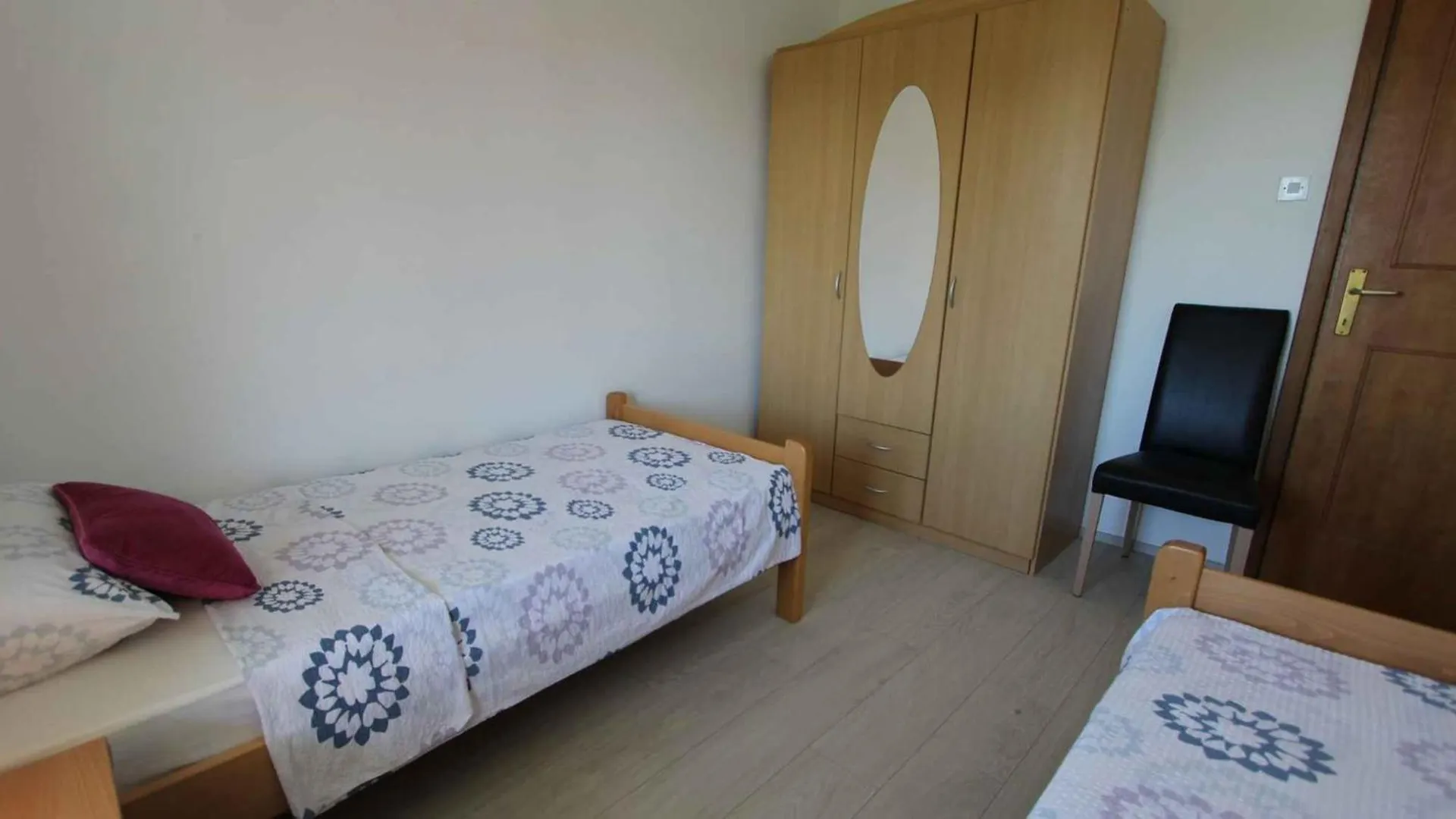 Apartments In Malinska - Insel Krk 53303
