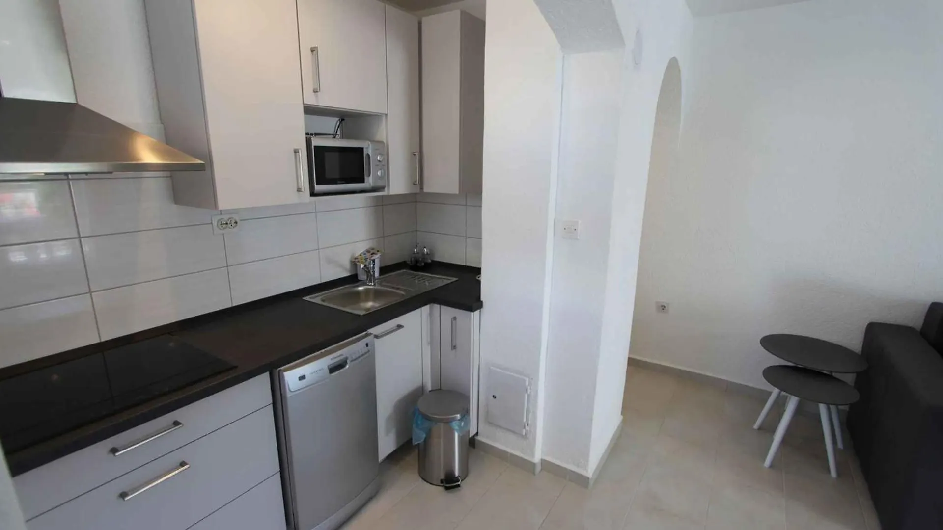 Apartments In Malinska - Insel Krk 53303 0*,  Croatia